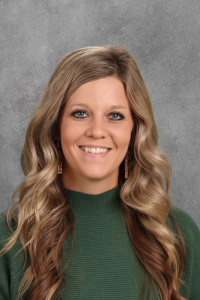 Klovstad, Cassie