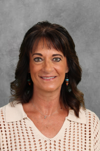 Gray, Lynette